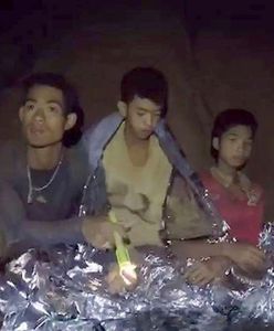 12 chłopców uwięzionych w jaskini. Polscy nurkowie oferują pomoc