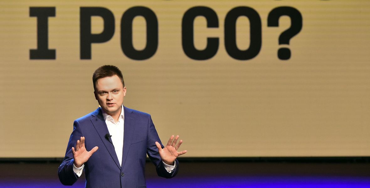"Trochę mi żal Szymona Hołowni, bo jest sympatyczny i pewnie ma dobre chęci, ale to zdecydowanie za mało, by coś dobrego mógł wnieść do ugruntowanego systemu politycznego" 