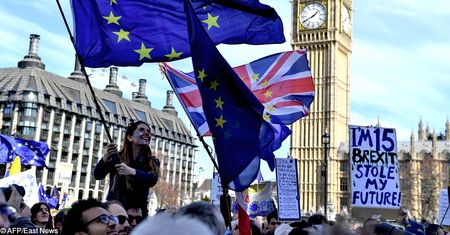 Co dalej z brexitem? Biznes i gospodarką cierpią na braku decyzji