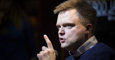Szymon Hołownia widział film o pedofilii w Kościele. "Rzygać mi się chce"