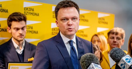 Wybory prezydenckie 2020. Szymon Hołownia odpowiada na listy ws. "pigułki dzień po"