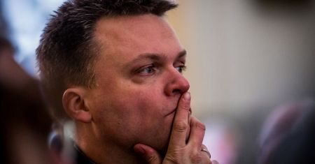 Szymon Hołownia obiektem ostracyzmu wśród księży? Odmówiono mu... komunii: "Za poglądy, które pan głosi"