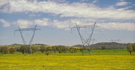 Ekspert: W 2020 r. możemy się spodziewać znacznych podwyżek cen energii