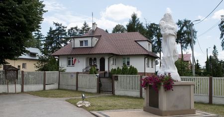 Bójka na plebanii w Mnichowie. Proboszcz, wikary i gosposia z zarzutami