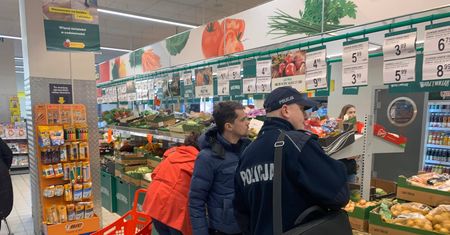 Agrounia wzywa policję do sklepu. Powód: żle oznaczone towary