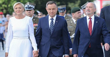 Jakub Majmurek: święto państwa z kartonu