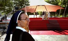 Media o pielgrzymce papieża do Lourdes