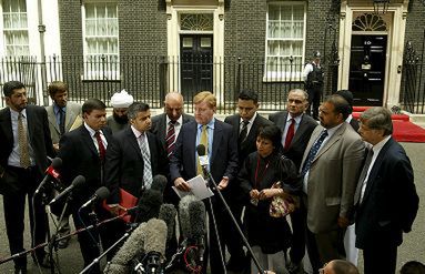 Blair spotkał się z brytyjskimi muzułmanami