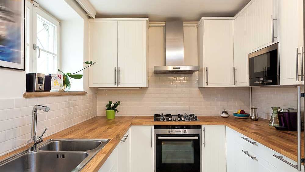 Blat kuchenny powinien być docięty precyzyjnie