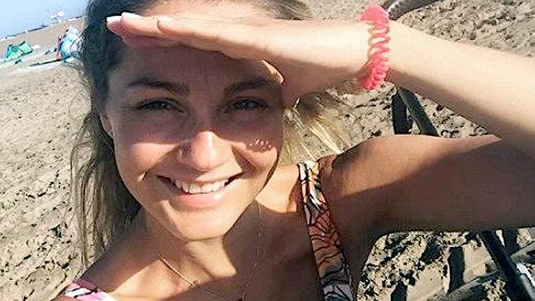 Małgorzata Socha na plaży