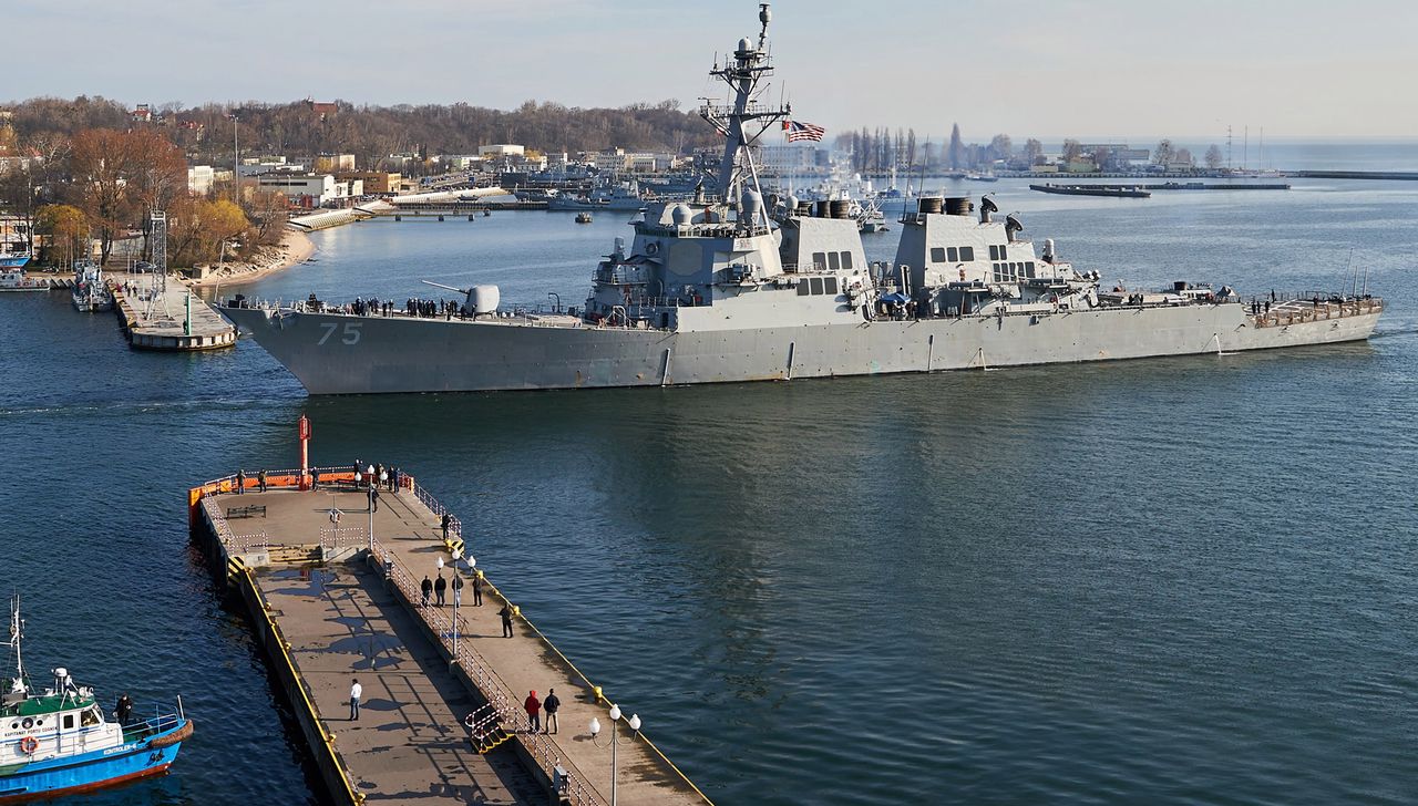 Obrońca Europy zawinął do Gdyni