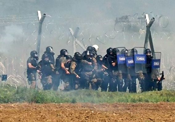 Zamieszki i pożar w obozie dla uchodźców we Francji