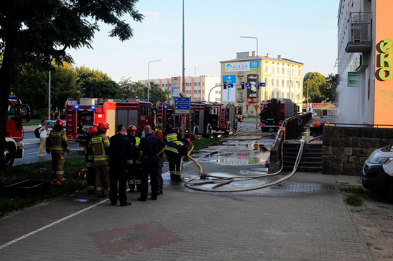 Wyciek niebezpiecznej substancji w Elblągu. Dwie osoby poszkodowane