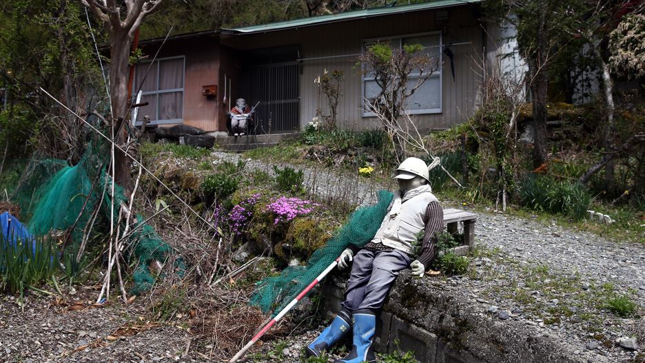 W japońskiej wsi Nagoro kukły przed opuszczonymi domami zastąpiły ludzi