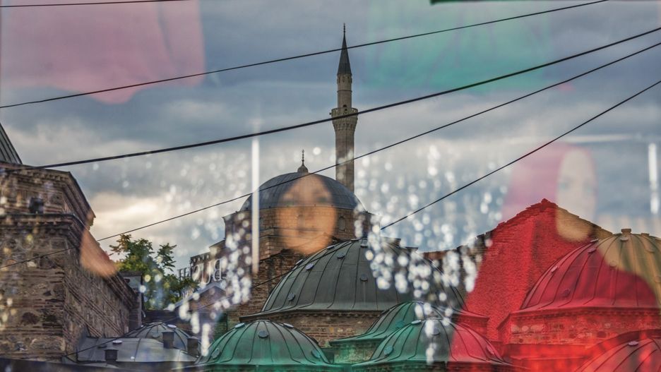 Ten kraj jest jak palimpsest: pod jedną warstwą kryje się poprzednia, a następną właśnie ktoś dopisuje