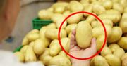 Młode ziemniaki obierzesz bez noża i brudnych rąk. Ten patent podbija sieć