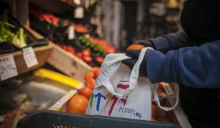 Koronawirus zmienił handel. Małe warzywniaki z dostawą pod drzwi wyprzedają zadławione markety