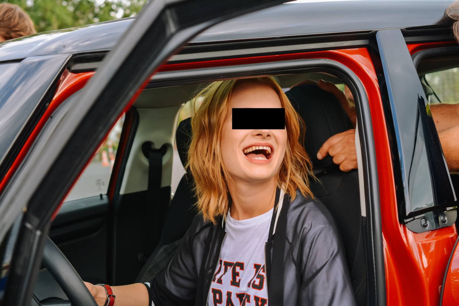 Poznaliśmy kolejną gwiazdę, która korzystała z usług "dilera gwiazd"