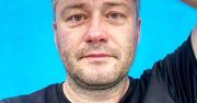 Jarosław Kuźniar trafił do szpitala. Ostrzega fanów zdjęciem. W komentarzach życzenia powrotu do zdrowia