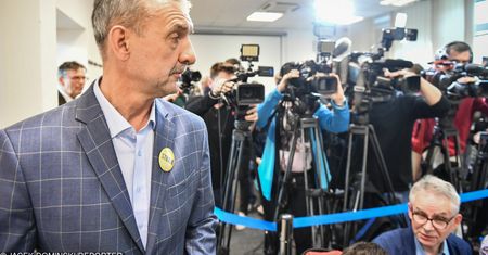 Strajk nauczycieli. Sławomir Broniarz odpowiada premierowi ws. edukacyjnego okrągłego stołu