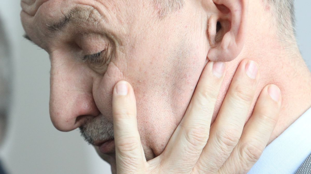 - Szkoda, że edukacja nie zasłała ujęta w którejkolwiek "piątce" - mówił Sławomir Broniarz szef ZNP. 