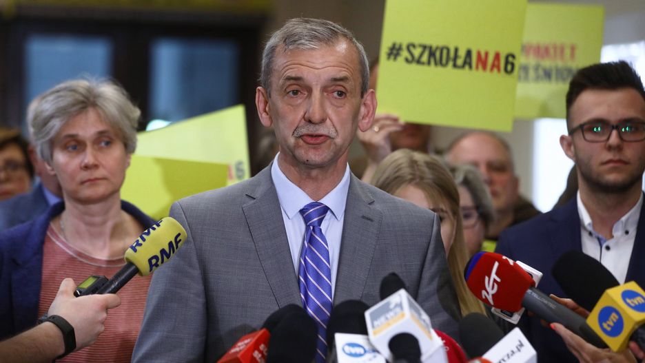 Strajk nauczycieli 2019 zostanie zawieszony, ale nie będzie formalnie zakończony