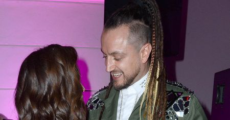 Baron zmienił fryzurę dla Julii Wieniawy. Jego dredy mają inny kolor