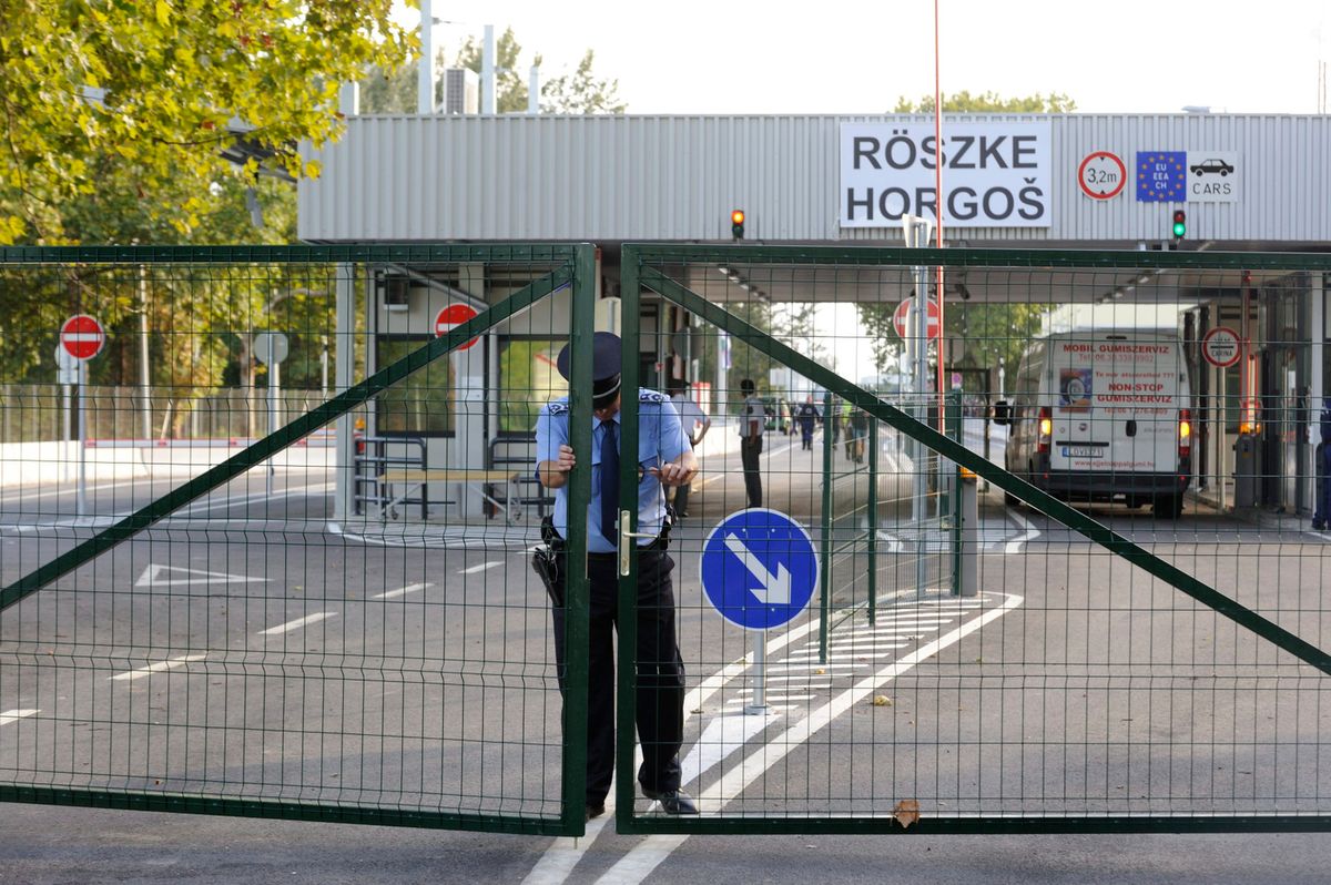 Czterech imigrantów zatrzymanych na Węgrzech. Przyjechali w polskiej ciężarówce