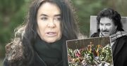 Wzruszające sceny nad grobem Krzysztofa Krawczyka. Tak Ewa uczciła miesięcznicę śmierci męża