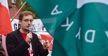 Poseł-recydywista. Robert Winnicki z Ruchu Narodowego ma na koncie dwa wyroki