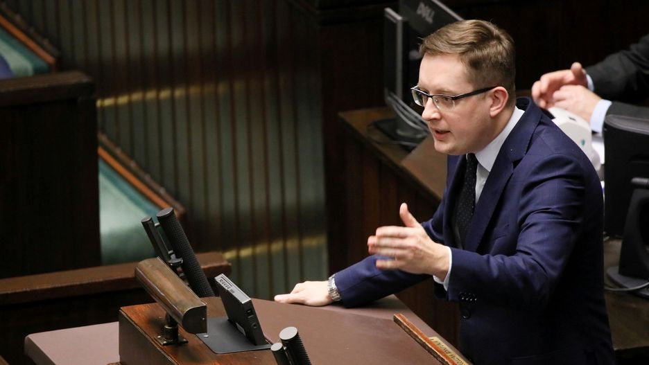 Robert Winnicki długo nie chciał opuścić mównicy