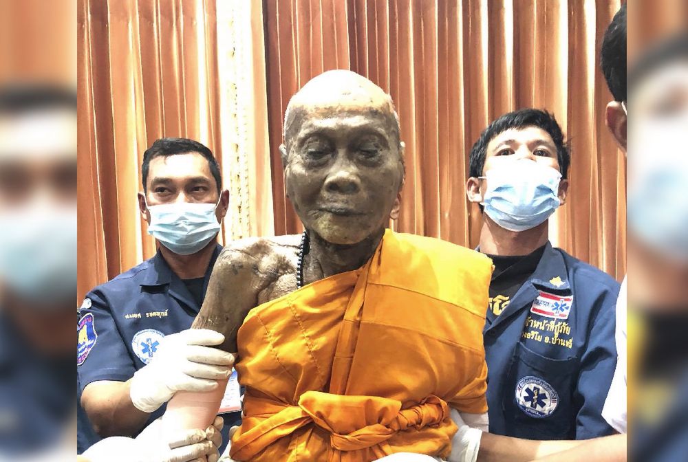 Wierni w szoku. Buddyjski mnich "uśmiecha się" dwa miesiące po śmierci