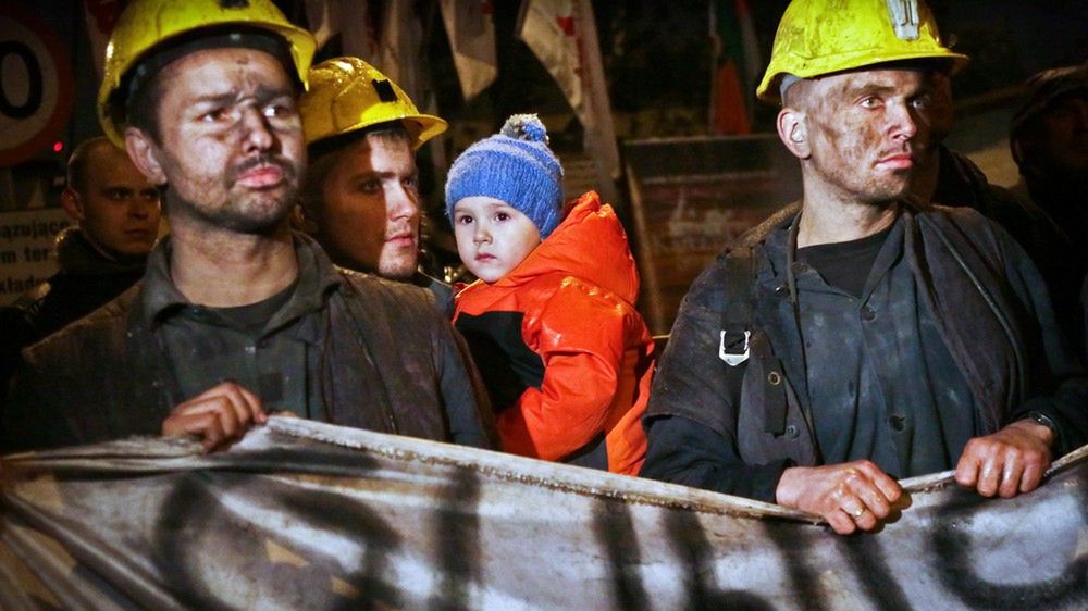 Górnicy mówią o "propagandzie" rządu i walczą o uwagę premiera Morawieckiego