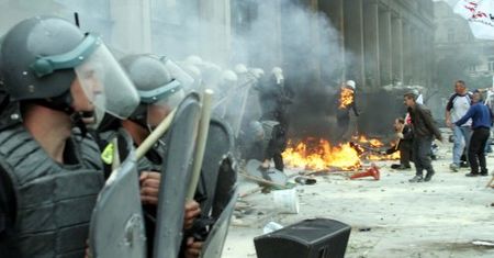 Zadyma w Warszawie: górnicy pobili się z policją