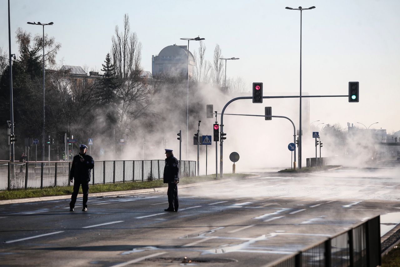 Warszawa. Awaria sieci ciepłowniczej. Ursus i część Sadyby do jutra bez ciepła