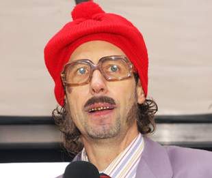 Szymon Majewski w tarapatach