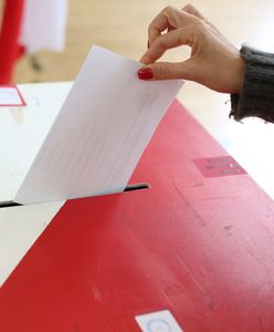Najnowszy sondaż. Od wyborów PiS zyskało 6,4 pkt. proc., PO straciło 5,1 pkt. proc.