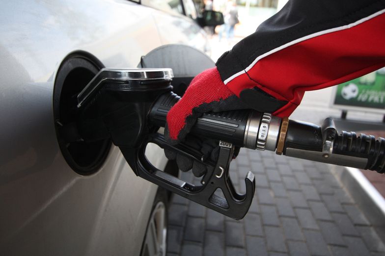 Jakie ceny paliw na początek wakacji?