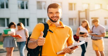 Jak przeżyć na studiach tanim kosztem? Triki pomagające przetrwać samodzielne utrzymanie