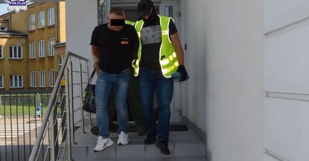 Parczew. Ciało leżało kilka dni w zaroślach. Areszt dla sprawcy śmiertelnego wypadku
