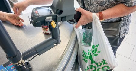 Inflacja bije Polaków po kieszeniach. Jest dużo drożej niż rok temu