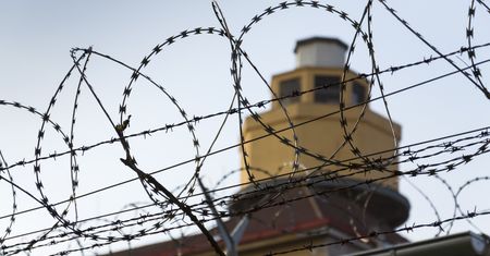 Kambodża: Tłumaczył film o handlu dziećmi. Według rządu szkalował kraj. Grozi mu więzienie