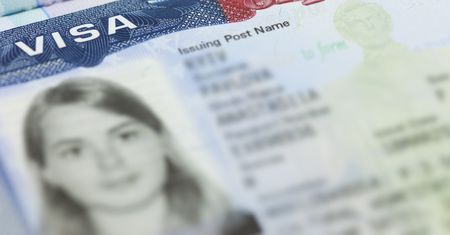 Amerykanie będą potrzebować zezwoleń na wjazd do UE. Zmiana przepisów