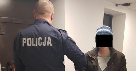 Pobili i wyrzucili mężczyznę z drugiego piętra. Bandyci złapani