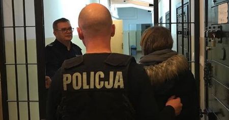Ukradła samochód i pojechała po dziecko. Absurdalne tłumaczenie
