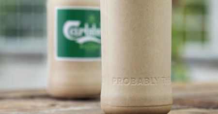 Ekologiczny wyścig firm. Nadchodzą papierowe butelki i opakowania