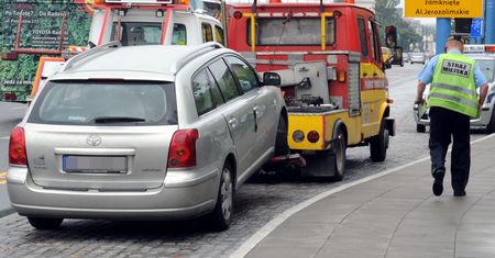 Odholowali twoje auto? Nie musisz płacić, w prawie jest luka