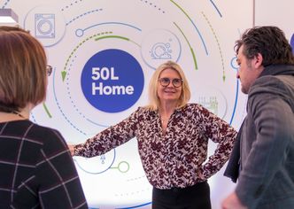 Jest czas, by konkurować i czas, by się jednoczyć. Wiceprezes P&G mówi wprost: albo uratujemy świat razem albo wcale