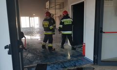 Napachanie. Pożar w szkole podstawowej. W akcji dziewięć zastępów straży