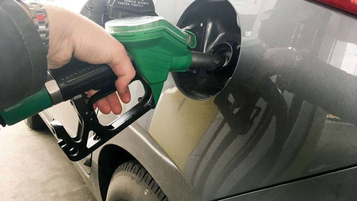 Tanio, coraz taniej. Ceny na stacjach paliw idą w dół